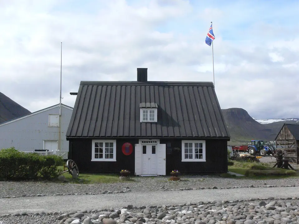 Faktorshúsið i Neðstikaupstaður, bygget i 1765